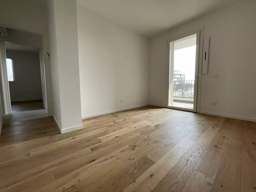 Immagine 8 di Appartamento in vendita  a Montegrotto Terme