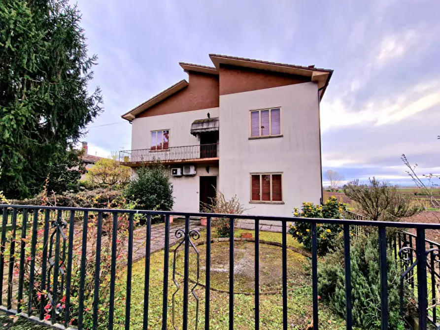 Immagine 1 di Casa indipendente in vendita  in VIA VALBONA a Lozzo Atestino