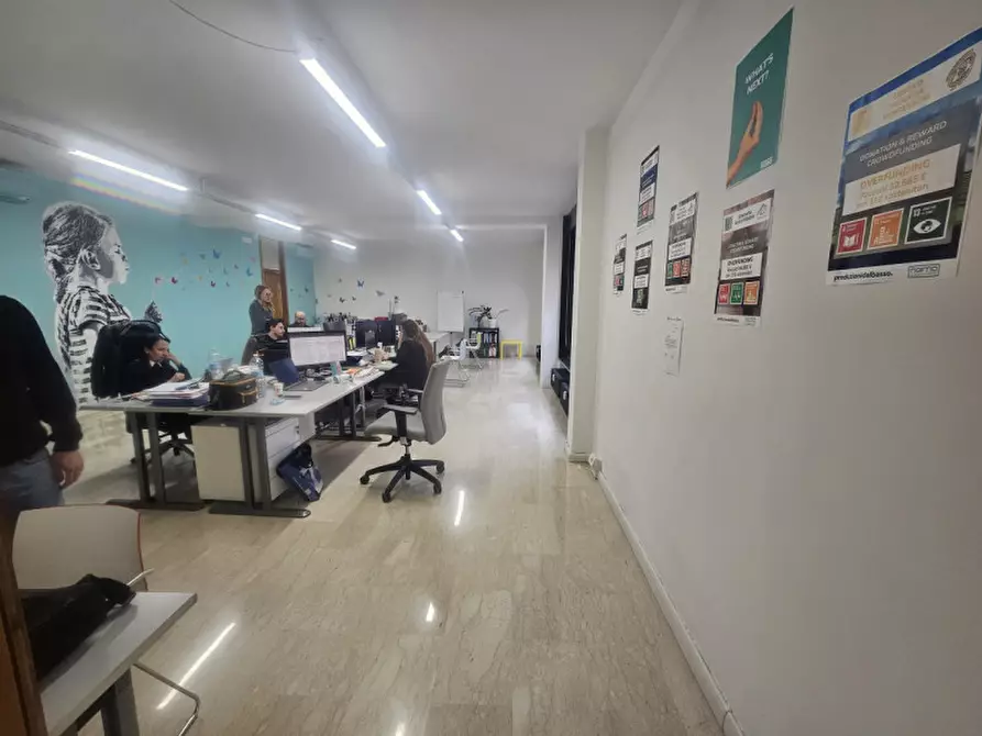 Immagine 18 di Ufficio in vendita  in piazza de gasperi a Padova