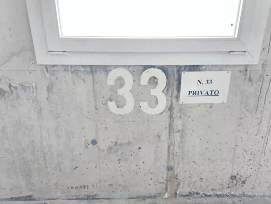 Immagine 2 di Posto auto in vendita  in Motta di sotto, N. snc a Campodolcino