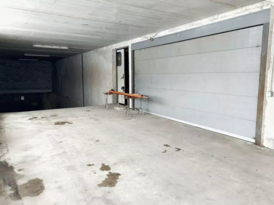 Immagine 5 di Magazzino in vendita  in Motta di sotto, N. snc a Campodolcino