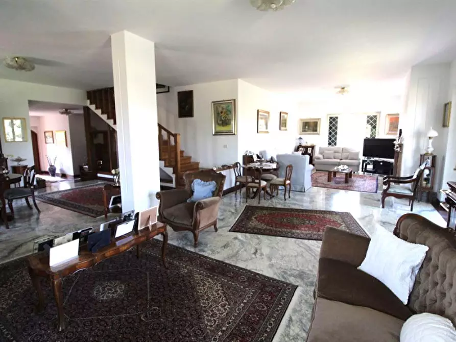 Immagine 4 di Villa in vendita  in Via codette 50 a Sacrofano