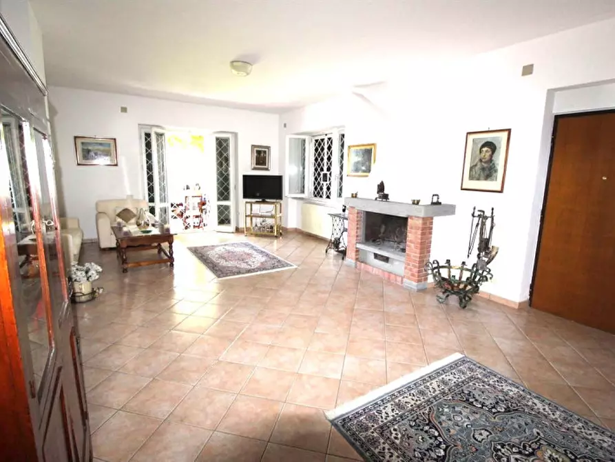 Immagine 10 di Villa in vendita  in Via codette 50 a Sacrofano