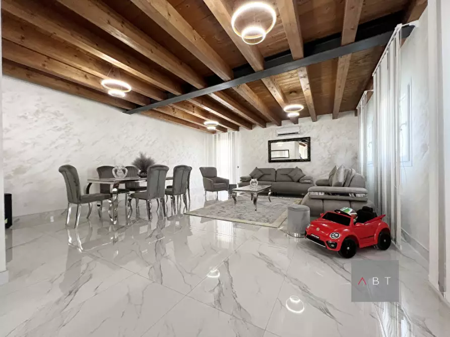 Immagine 3 di Villetta a schiera in vendita  a Castelfranco Veneto