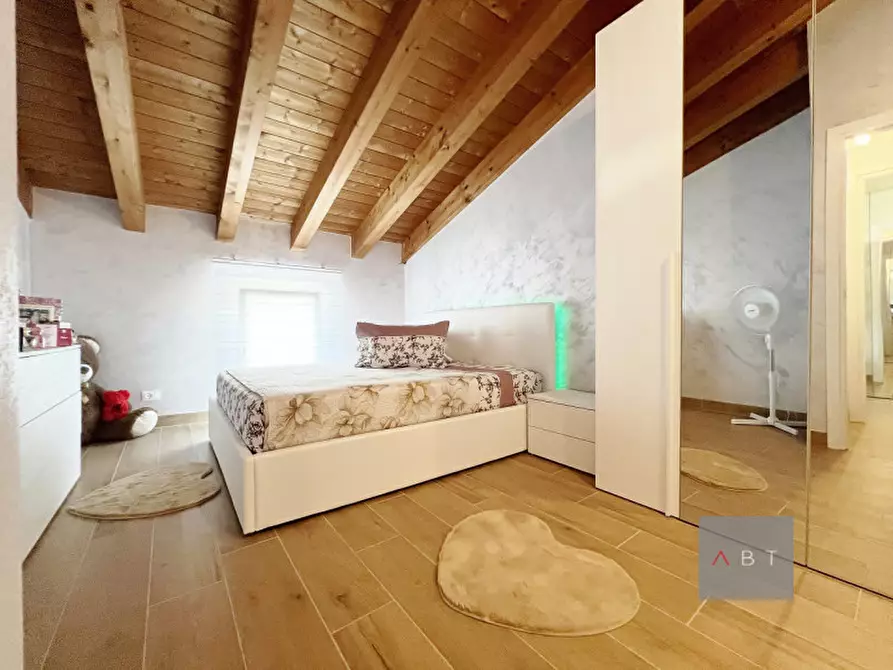 Immagine 12 di Villetta a schiera in vendita  a Castelfranco Veneto