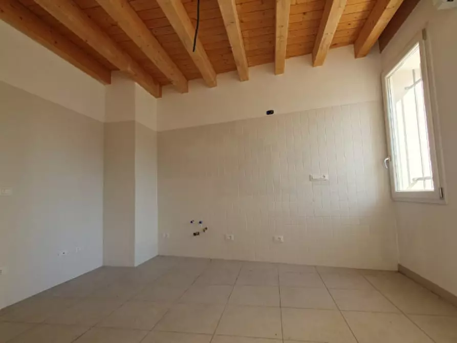 Immagine 6 di Casa bifamiliare in vendita  in VIA CANTONE a Reggiolo