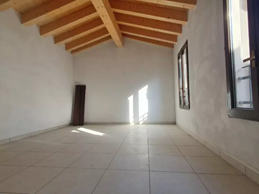 Immagine 22 di Casa bifamiliare in vendita  in VIA CANTONE a Reggiolo