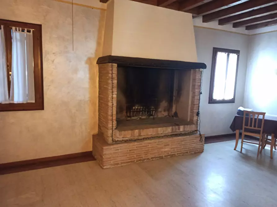 Immagine 13 di Agriturismo in vendita  in Via Alture a Torri Di Quartesolo