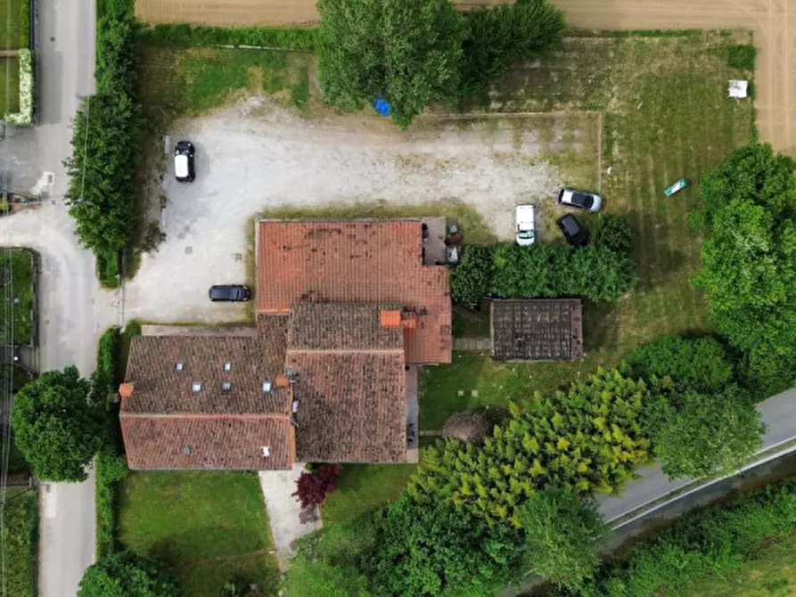 Immagine 27 di Agriturismo in vendita  in Via Alture a Torri Di Quartesolo