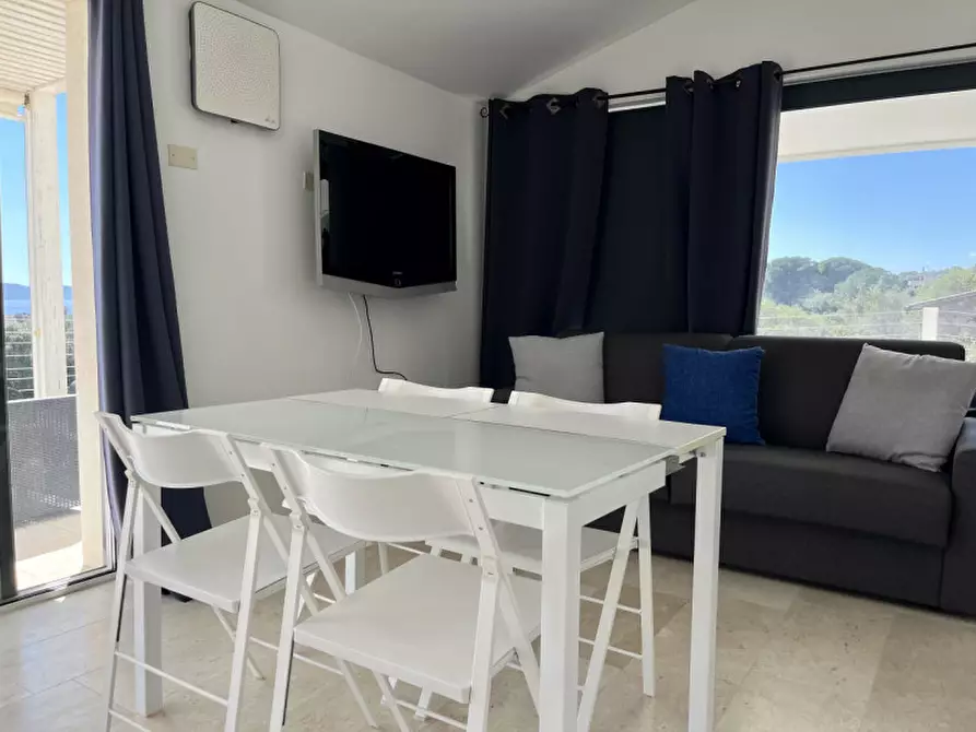 Immagine 4 di Appartamento in vendita  in via dei platani a Olbia