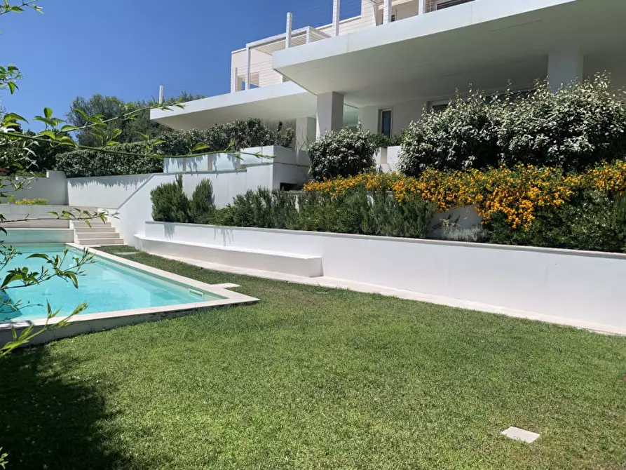 Immagine 15 di Appartamento in vendita  in via dei platani a Olbia