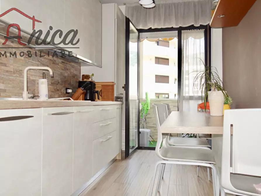 Immagine 1 di Appartamento in vendita  in Via Lunelli a Trento