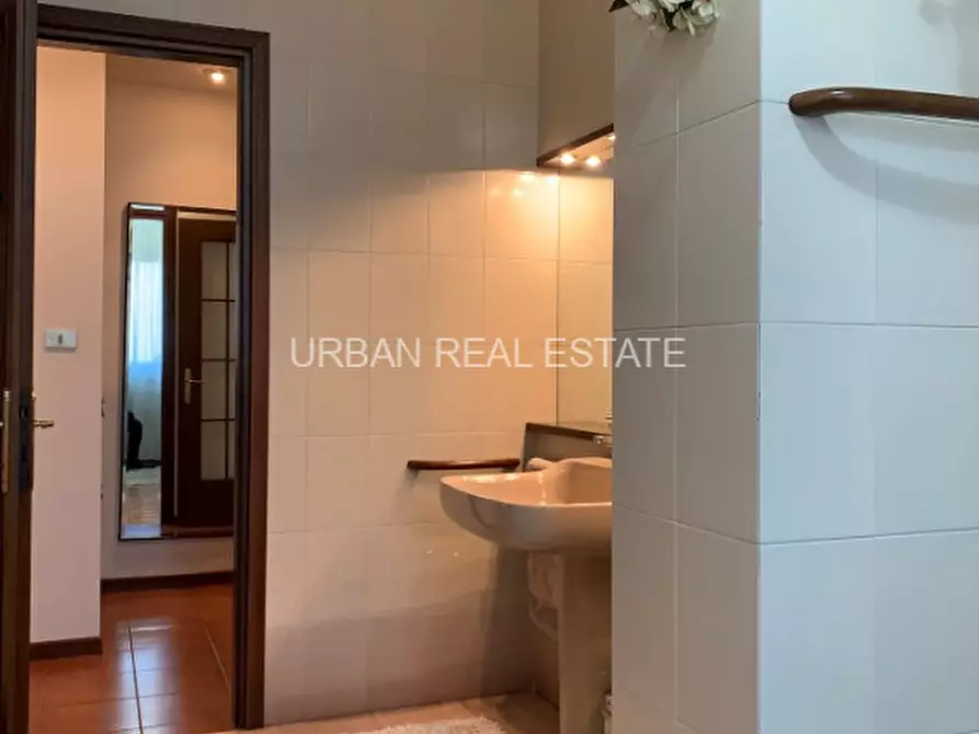 Immagine 26 di Appartamento in affitto  in Via del Biancospino 30/8 a Trieste