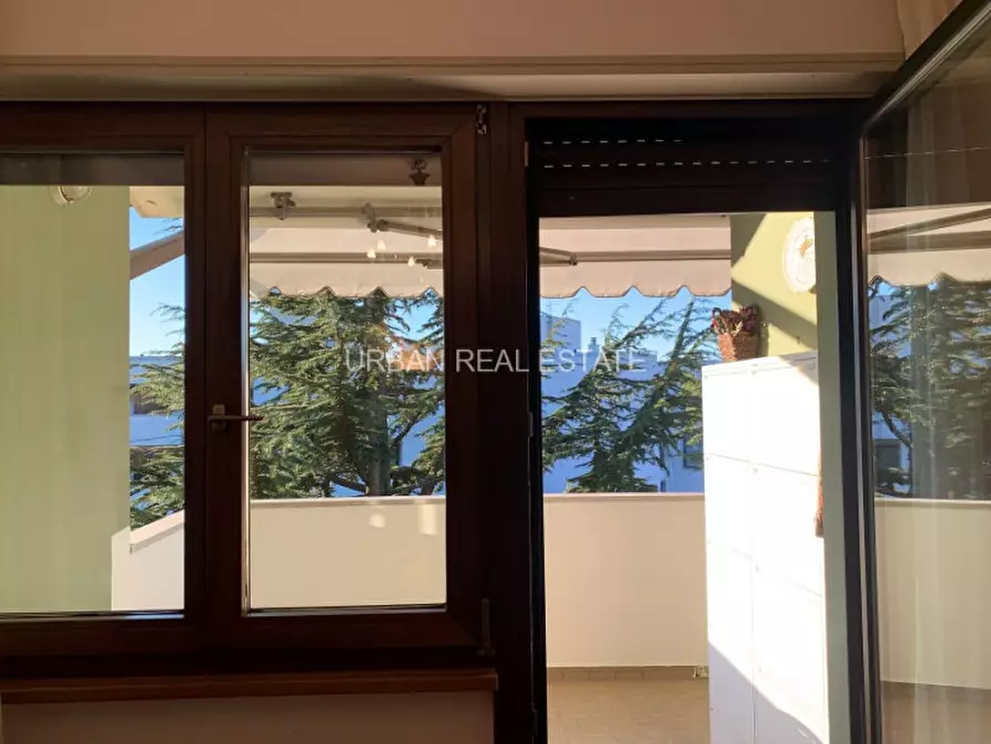 Immagine 44 di Appartamento in affitto  in Via del Biancospino 30/8 a Trieste