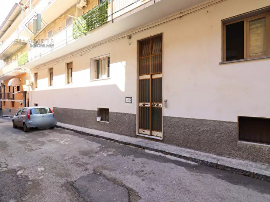 Immagine 2 di Appartamento in vendita  in Via dei Limoni n 08 a Palagonia