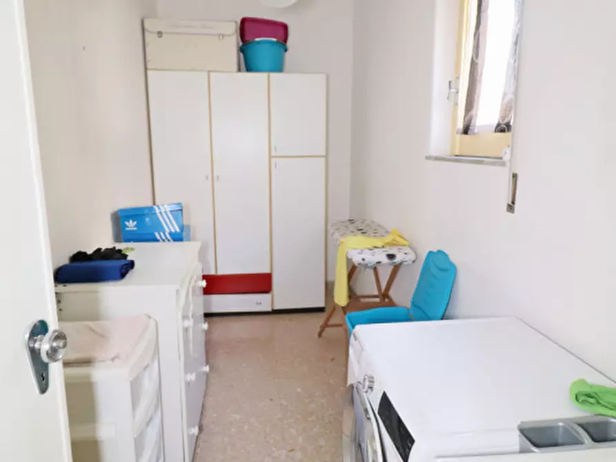 Immagine 29 di Appartamento in vendita  in Via dei Limoni n 08 a Palagonia