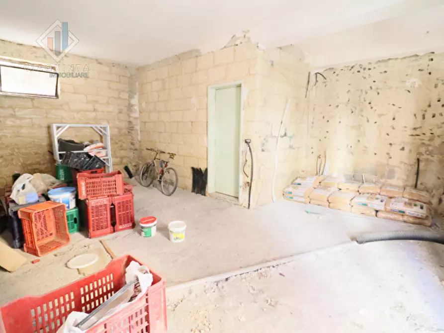 Immagine 35 di Appartamento in vendita  in Via dei Limoni n 08 a Palagonia