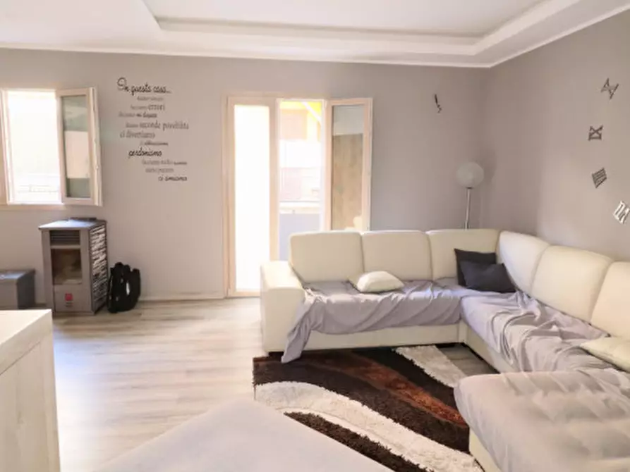 Immagine 40 di Appartamento in vendita  in Via dei Limoni n 08 a Palagonia