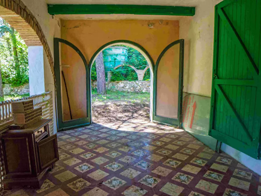 Immagine 11 di Villa in vendita  in Massignano a Ancona