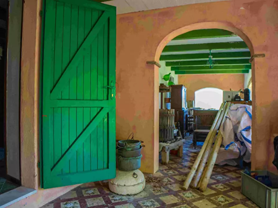 Immagine 13 di Villa in vendita  in Massignano a Ancona