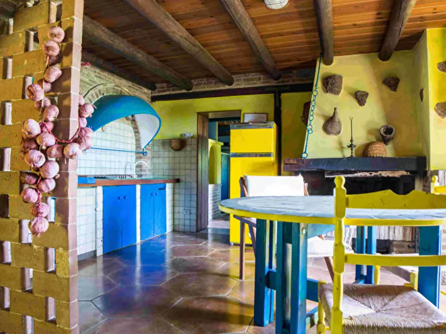 Immagine 34 di Villa in vendita  in Massignano a Ancona