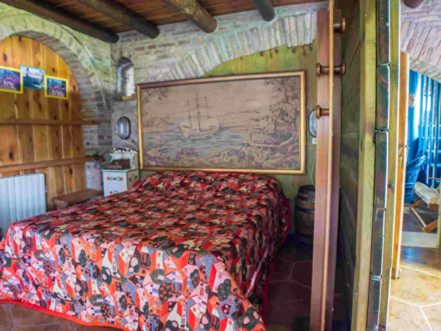 Immagine 38 di Villa in vendita  in Massignano a Ancona