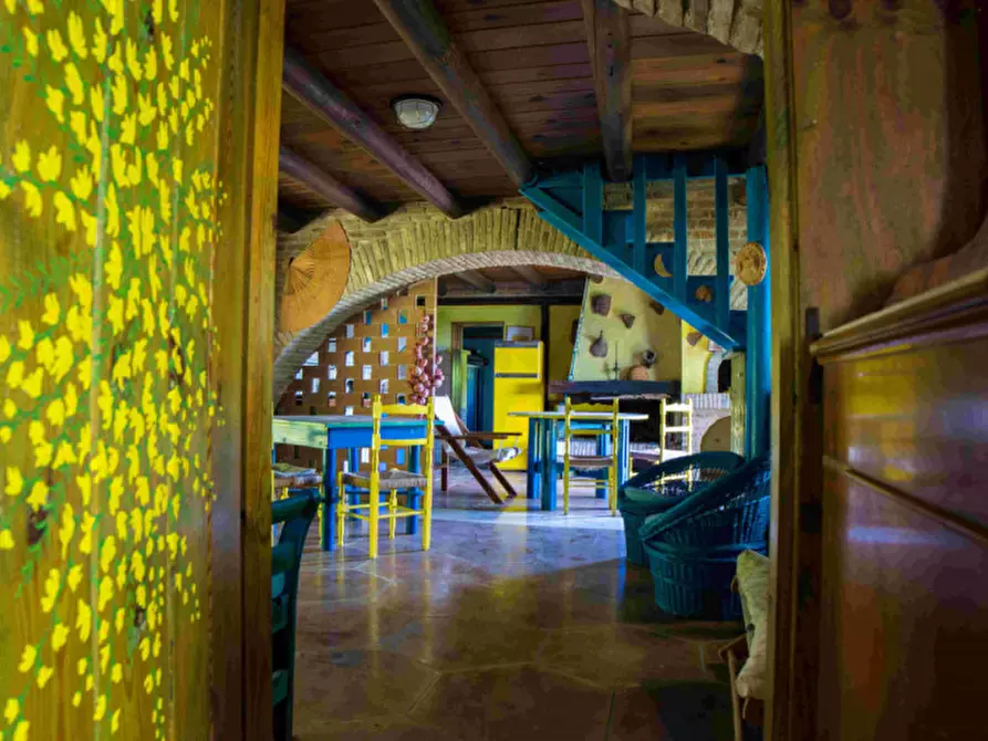 Immagine 39 di Villa in vendita  in Massignano a Ancona