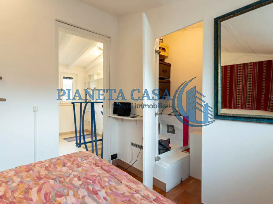 Immagine 19 di Appartamento in vendita  in Via Abbadesse a Milano