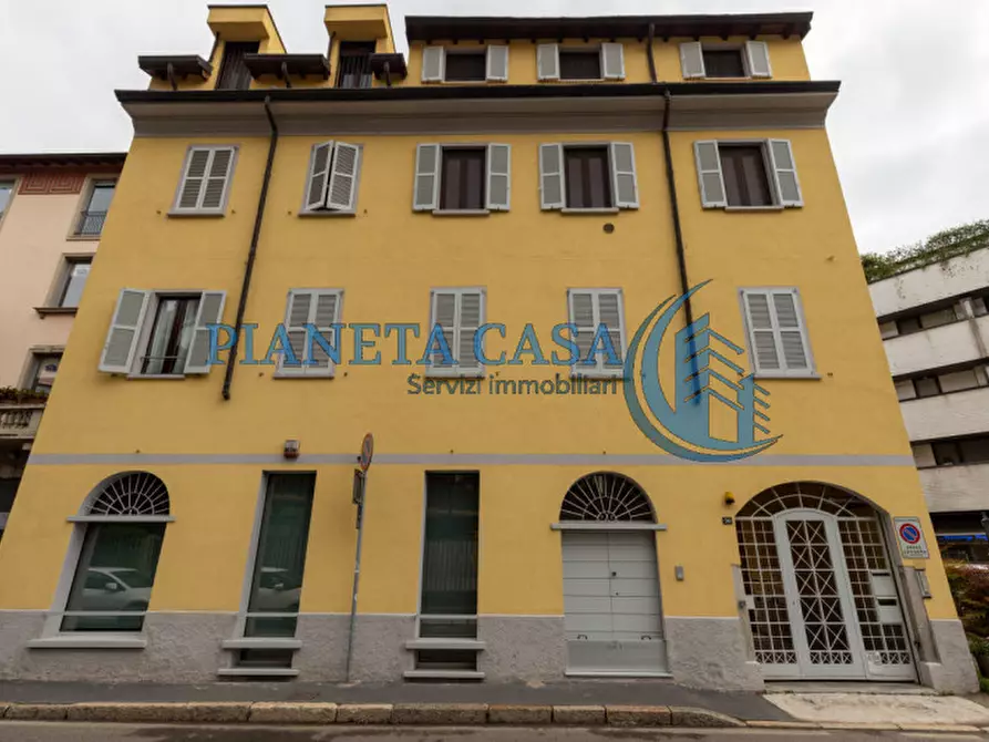 Immagine 29 di Appartamento in vendita  in Via Abbadesse a Milano
