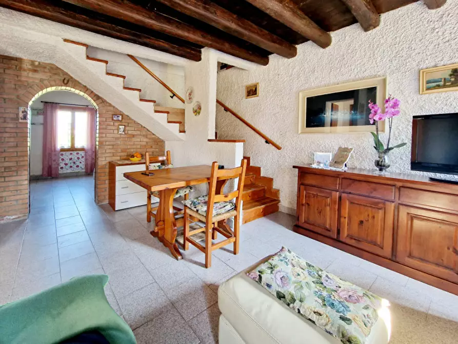 Immagine 1 di Casa bifamiliare in vendita  in via torne a Borgo Veneto