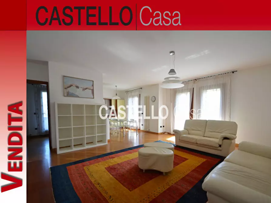 Immagine 1 di Appartamento in vendita  in via abruzzo a Castelfranco Veneto