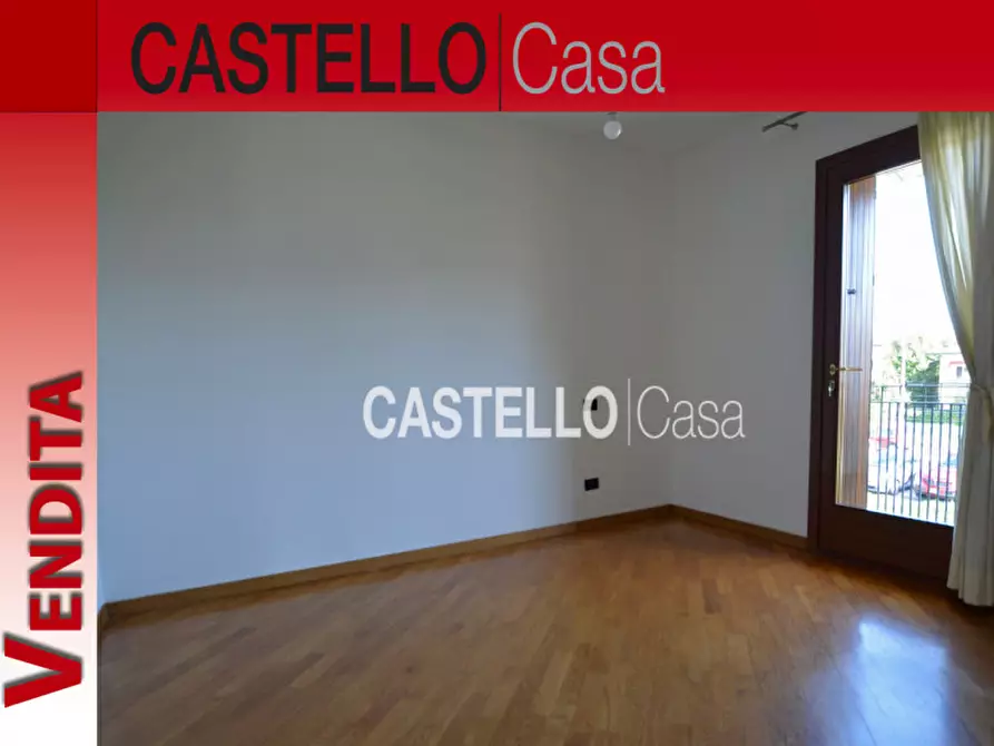 Immagine 10 di Appartamento in vendita  in via abruzzo a Castelfranco Veneto