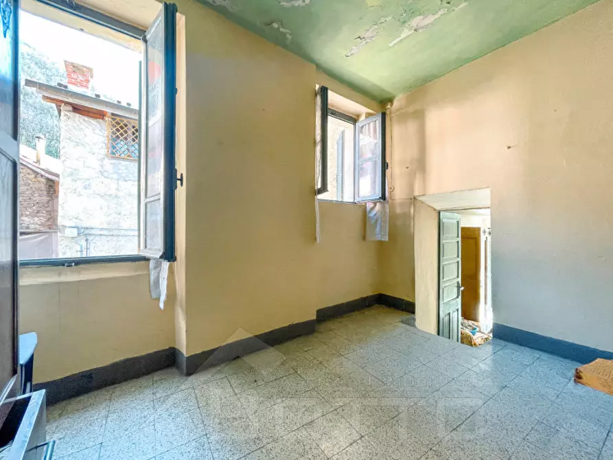 Immagine 13 di Rustico / casale in vendita  in Via Adua 11 a Miasino