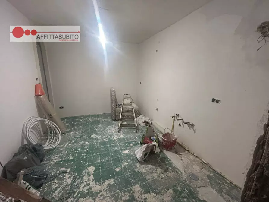 Immagine 1 di Appartamento in affitto  in via nardones 102 a Napoli