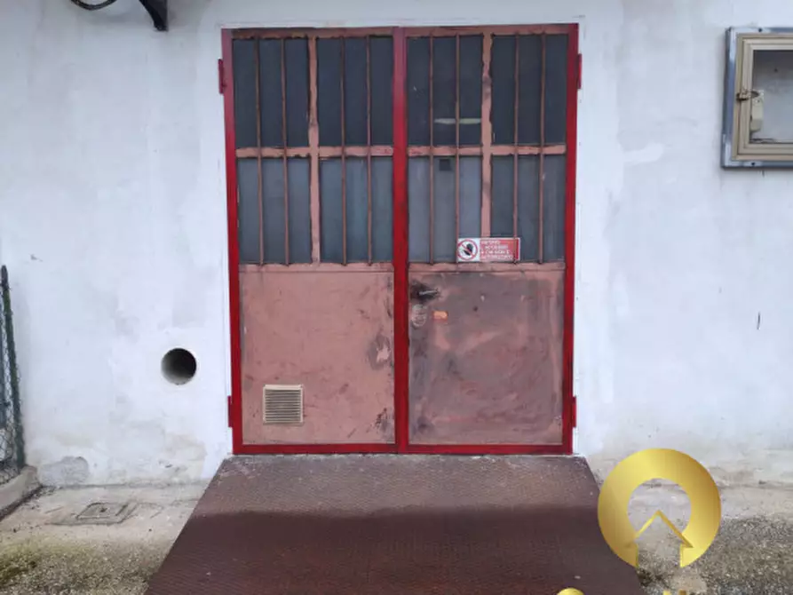 Immagine 10 di Magazzino in affitto  in via diviglio a Caldogno