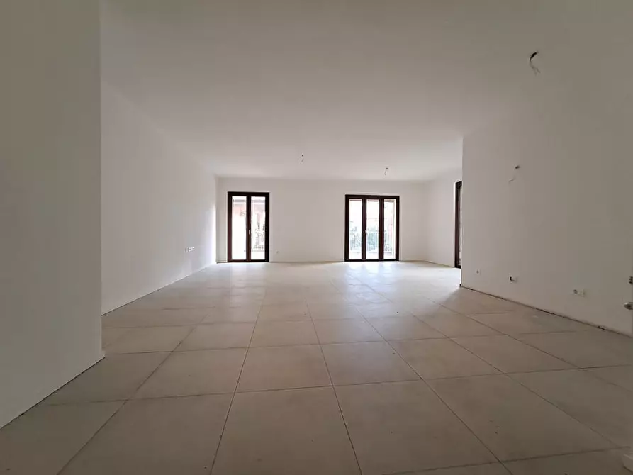 Immagine 2 di Appartamento in vendita  a Passignano Sul Trasimeno