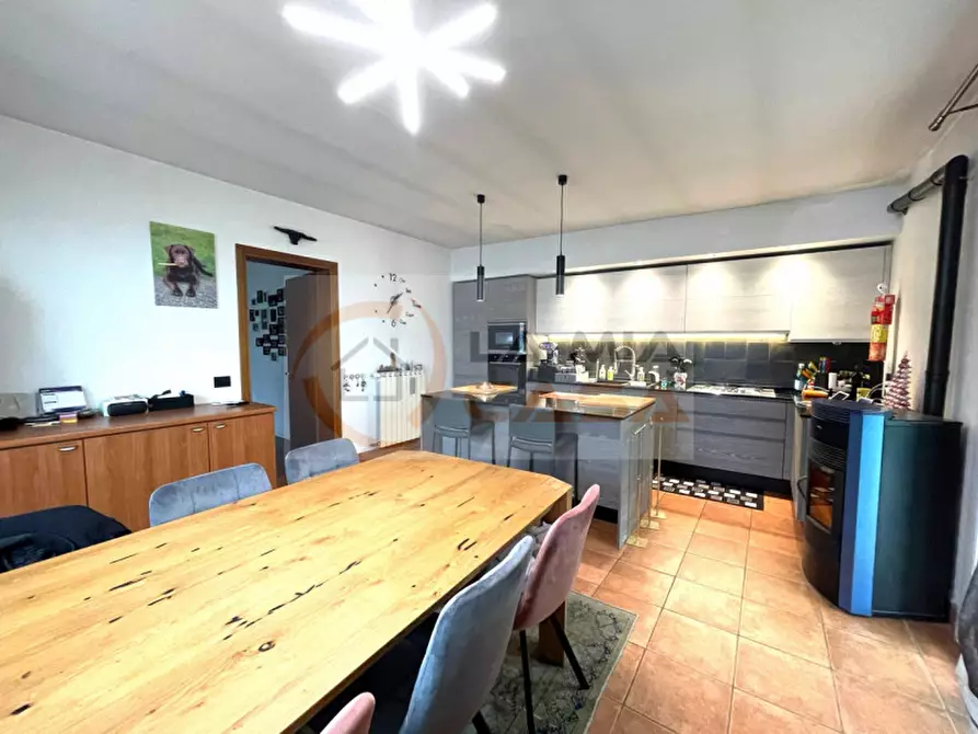 Immagine 3 di Casa bifamiliare in vendita  in Via Roma Campagna Lupia a Campagna Lupia