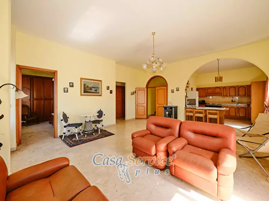 Immagine 19 di Villa in vendita  in Via Savona a Matino