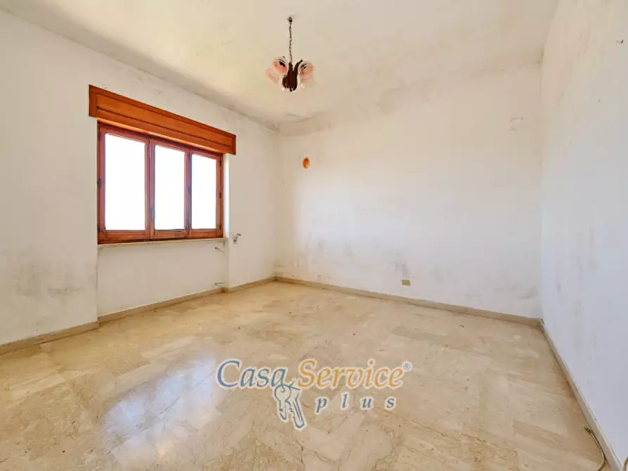 Immagine 31 di Villa in vendita  in Via Savona a Matino