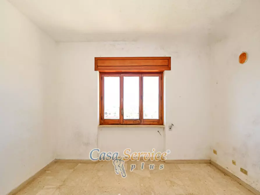 Immagine 33 di Villa in vendita  in Via Savona a Matino