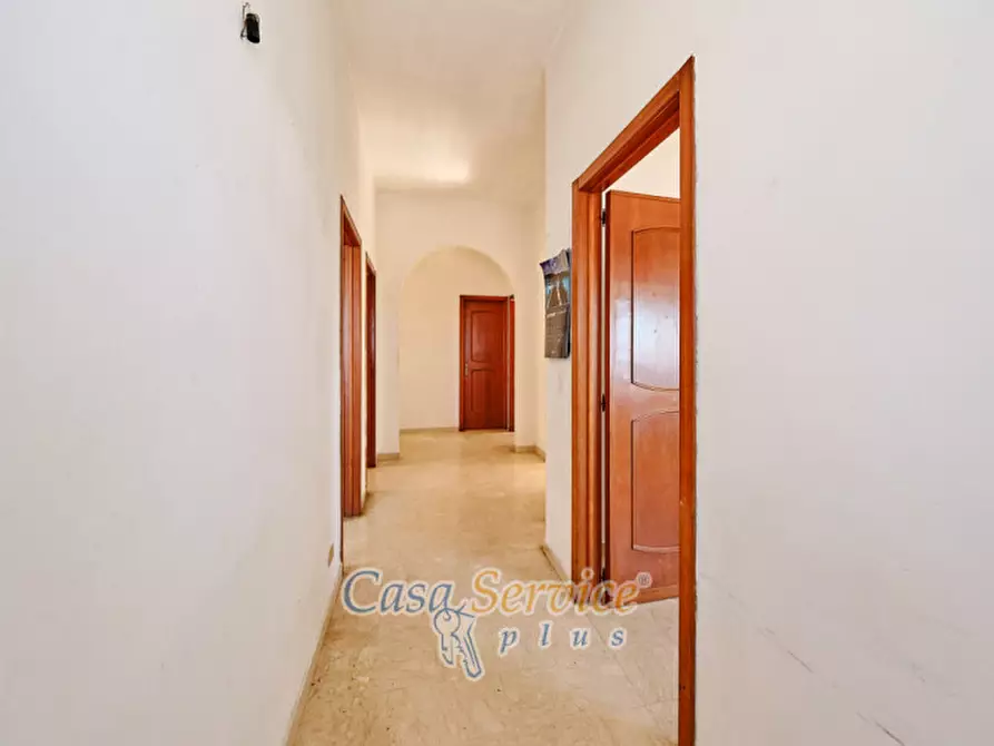 Immagine 37 di Villa in vendita  in Via Savona a Matino