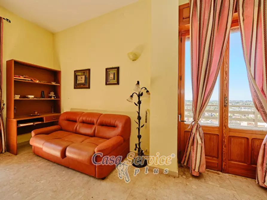 Immagine 48 di Villa in vendita  in Via Savona a Matino