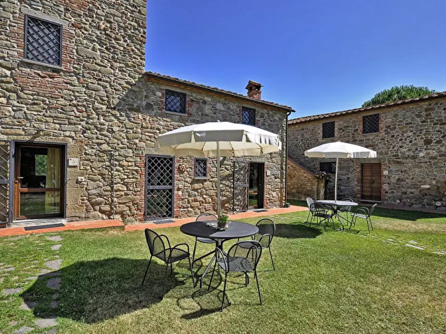 Immagine 1 di Rustico / casale in vendita  a Tuoro Sul Trasimeno