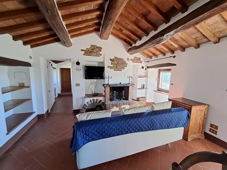 Immagine 10 di Rustico / casale in vendita  a Tuoro Sul Trasimeno