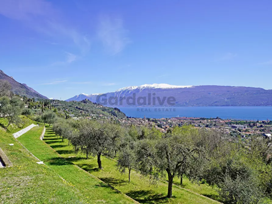 Immagine 3 di Villa in vendita  in Via Grotten Stina a Toscolano-Maderno