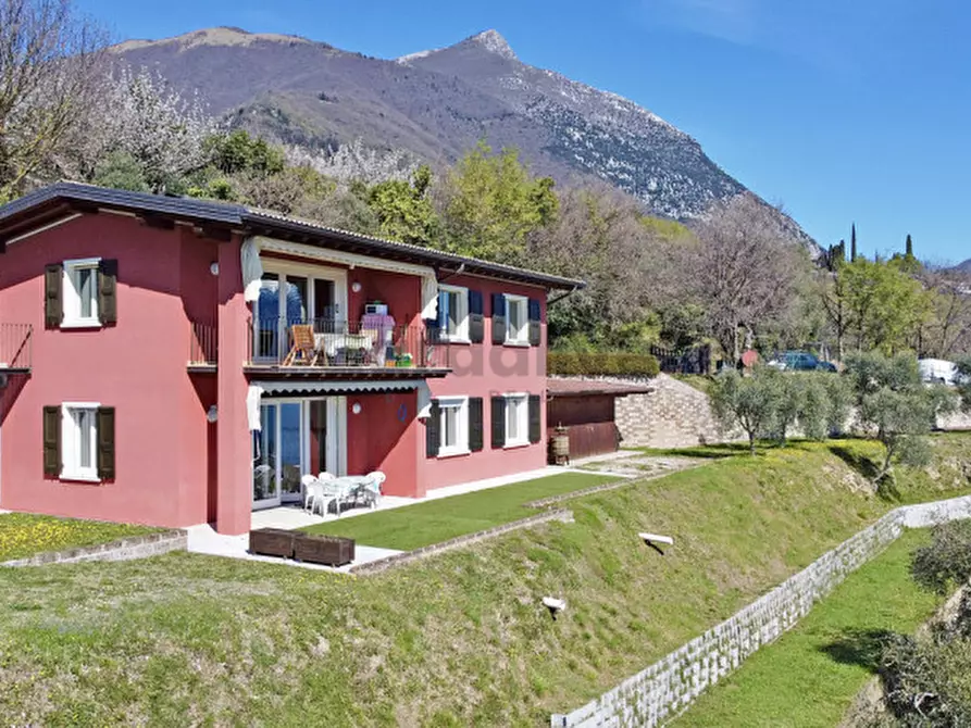 Immagine 11 di Villa in vendita  in Via Grotten Stina a Toscolano-Maderno