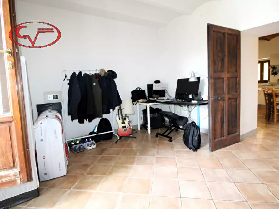 Immagine 5 di Appartamento in vendita  in Giunchetine a Cavriglia