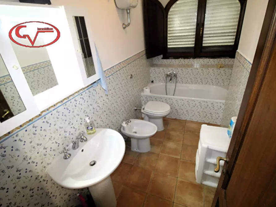 Immagine 12 di Appartamento in vendita  in Giunchetine a Cavriglia