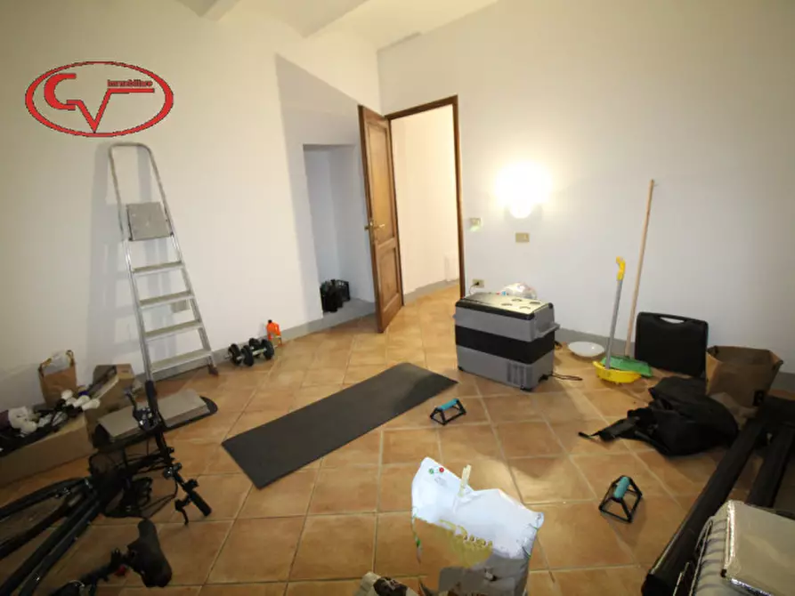 Immagine 15 di Appartamento in vendita  in Giunchetine a Cavriglia