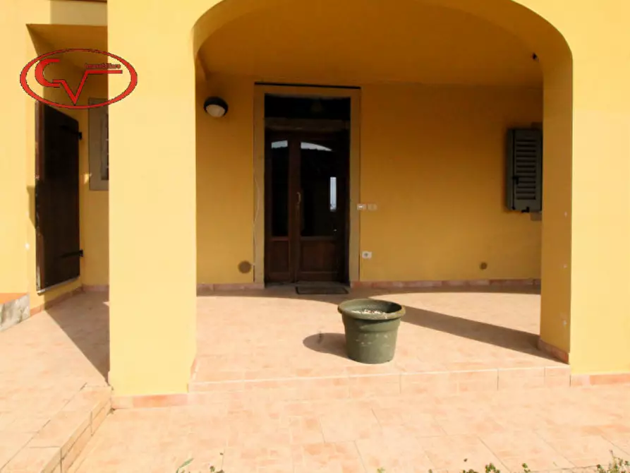 Immagine 18 di Appartamento in vendita  in Giunchetine a Cavriglia